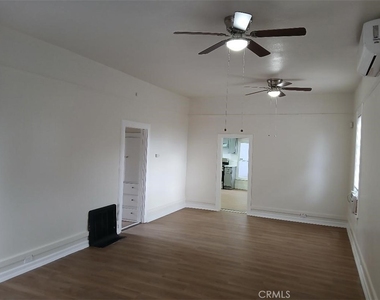 2111 Orange Street - Photo Thumbnail 3