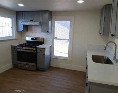 2111 Orange Street - Photo Thumbnail 13