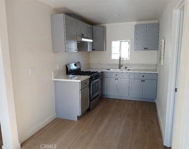 2111 Orange Street - Photo Thumbnail 26