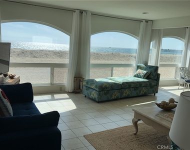 1319 Seal Way - Photo Thumbnail 4