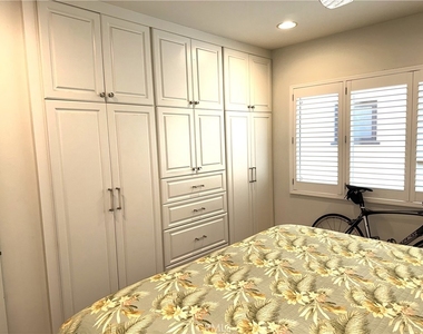 1319 Seal Way - Photo Thumbnail 18