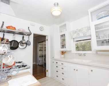 2040 Queensberry Road - Photo Thumbnail 7