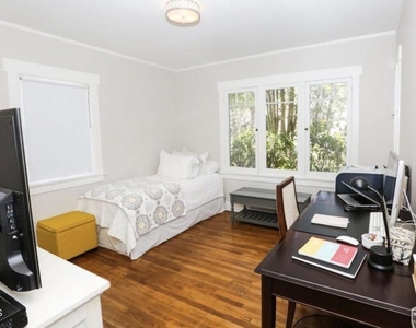 2040 Queensberry Road - Photo Thumbnail 9