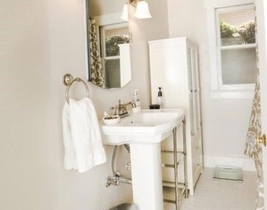 2040 Queensberry Road - Photo Thumbnail 11