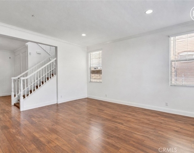 135 Willowbend - Photo Thumbnail 6
