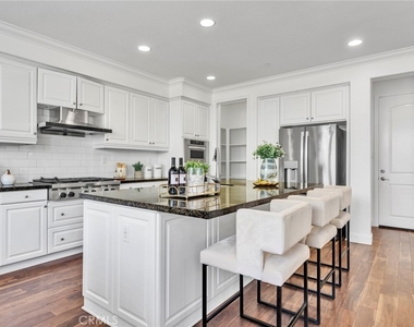 135 Willowbend - Photo Thumbnail 15