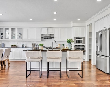 135 Willowbend - Photo Thumbnail 11