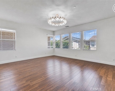 135 Willowbend - Photo Thumbnail 23