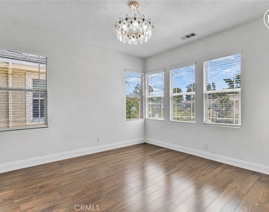 135 Willowbend - Photo Thumbnail 32