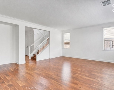 135 Willowbend - Photo Thumbnail 14