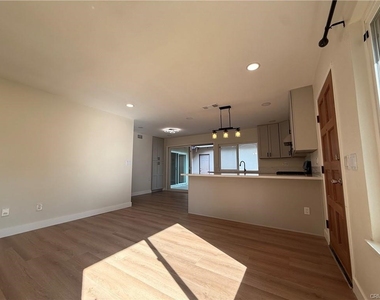 1126 W Philadelphia - Photo Thumbnail 1