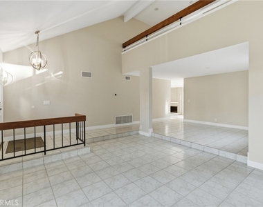 25302 Neptune Drive - Photo Thumbnail 5