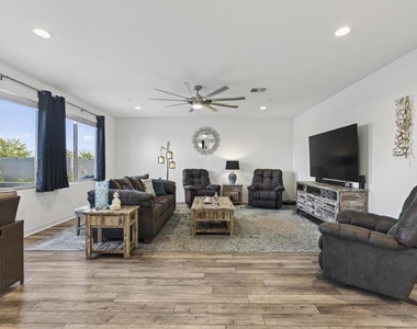 29356 Stageline Circle - Photo Thumbnail 37