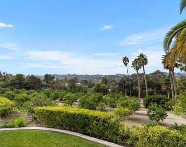 4715 La Noria - Photo Thumbnail 22