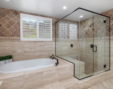 4715 La Noria - Photo Thumbnail 11