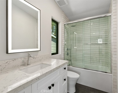28832 Shady Place - Photo Thumbnail 19