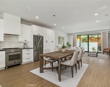 28832 Shady Place - Photo Thumbnail 12