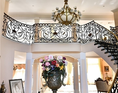 2726 Casiano - Photo Thumbnail 3