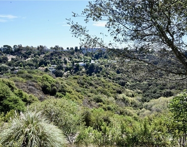 2726 Casiano - Photo Thumbnail 37