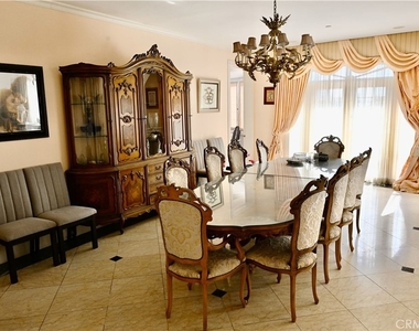 2726 Casiano - Photo Thumbnail 4