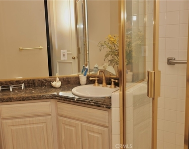 2726 Casiano - Photo Thumbnail 17