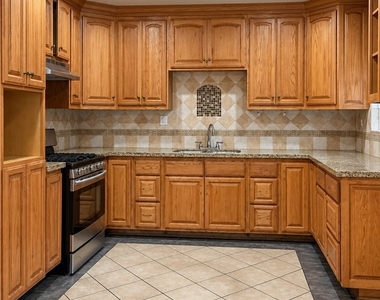 7881 Claybeck Avenue - Photo Thumbnail 13
