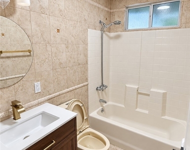 7881 Claybeck Avenue - Photo Thumbnail 16