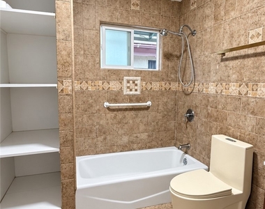 7881 Claybeck Avenue - Photo Thumbnail 18