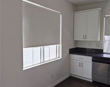 14745 Puesta Del Sol - Photo Thumbnail 3