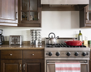 176 N Orange Drive - Photo Thumbnail 9