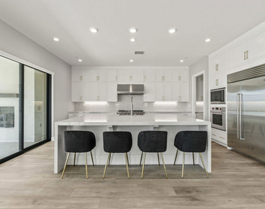 20348 W Marlow Lane - Photo Thumbnail 6