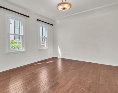 8349 W 4th Street - Photo Thumbnail 6