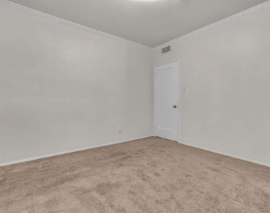 8349 W 4th Street - Photo Thumbnail 33