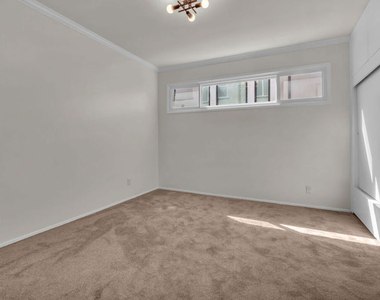 8349 W 4th Street - Photo Thumbnail 20