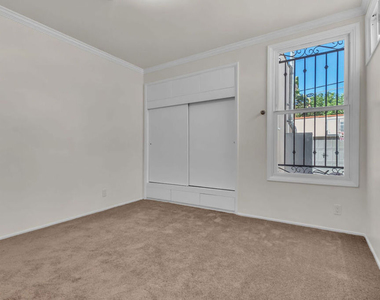 8349 W 4th Street - Photo Thumbnail 32