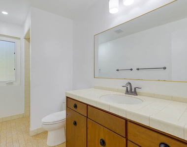 3602 S Lankershim Boulevard - Photo Thumbnail 39