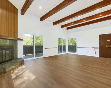 3602 S Lankershim Boulevard - Photo Thumbnail 9