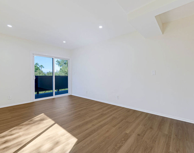3602 S Lankershim Boulevard - Photo Thumbnail 45