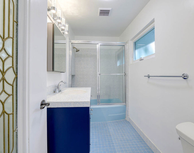 3602 S Lankershim Boulevard - Photo Thumbnail 34