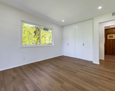 3602 S Lankershim Boulevard - Photo Thumbnail 27