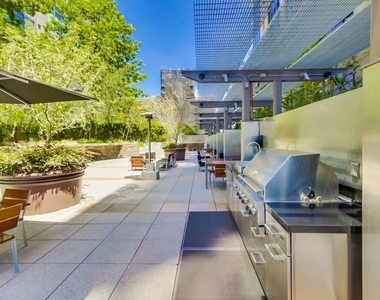 1111 S Grand Avenue - Photo Thumbnail 11