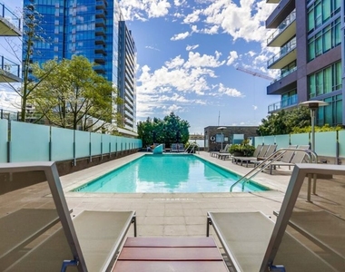 1111 S Grand Avenue - Photo Thumbnail 16