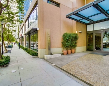 1111 S Grand Avenue - Photo Thumbnail 27