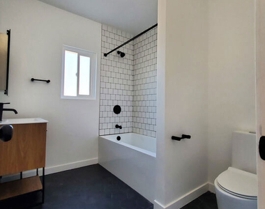 1491 Scott Ave - Photo Thumbnail 9