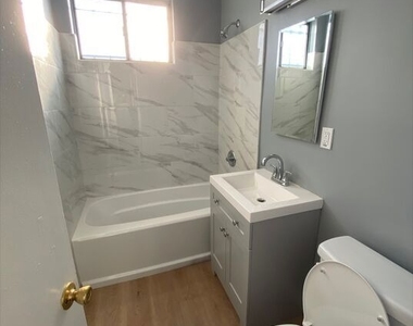 218 E 81st Street - Photo Thumbnail 6