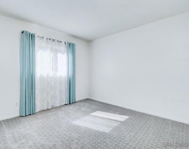 526 Calle Montecito - Photo Thumbnail 18