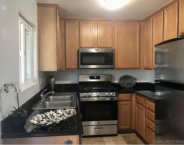 526 Calle Montecito - Photo Thumbnail 28