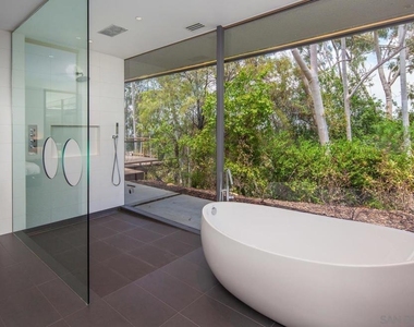 5481 Toyon Rd - Photo Thumbnail 23