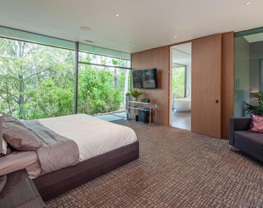 5481 Toyon Rd - Photo Thumbnail 21