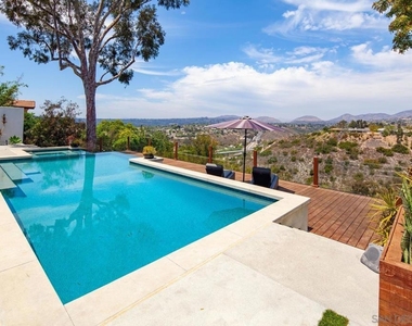 5481 Toyon Rd - Photo Thumbnail 35